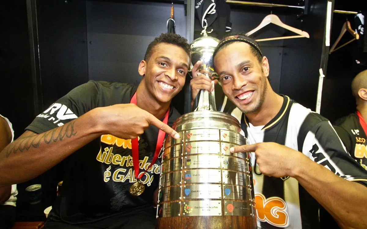 Cúp vô địch các câu lạc bộ Nam Mỹ có tên là Copa Libertadores Cúp vô địch các câu lạc bộ Nam Mỹ có tên là Copa Libertadores