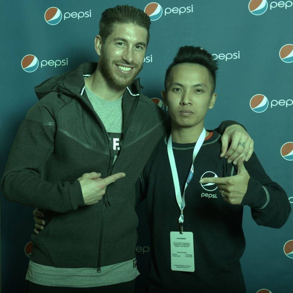 Phúc từng gặp Ramos trong sự kiện tại Bernabeu Phúc từng gặp Ramos trong sự kiện tại Bernabeu