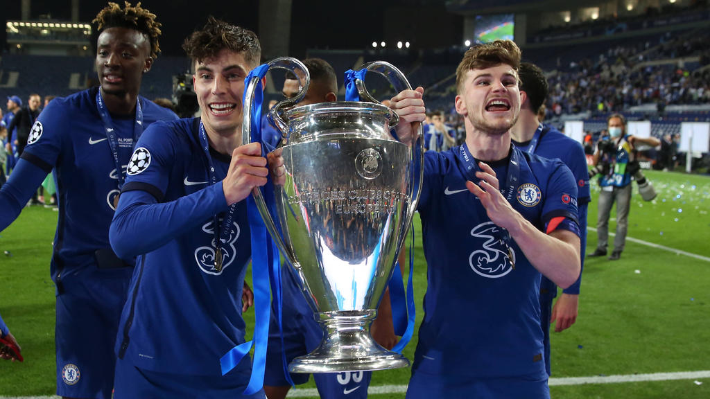 Kai Havertz có phong cách thi đấu giống với Thomas Muller Kai Havertz có phong cách thi đấu giống với Thomas Muller