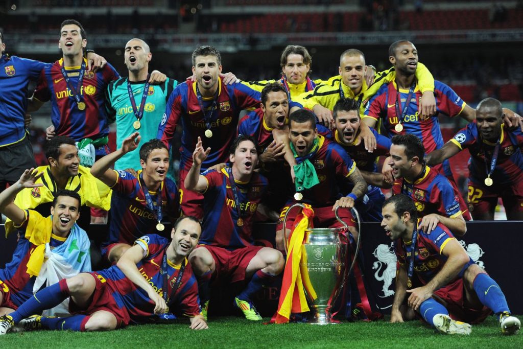 Barcelona là câu lạc bộ gắn liền với phong cách Tiki Taka Barcelona là câu lạc bộ gắn liền với phong cách Tiki Taka