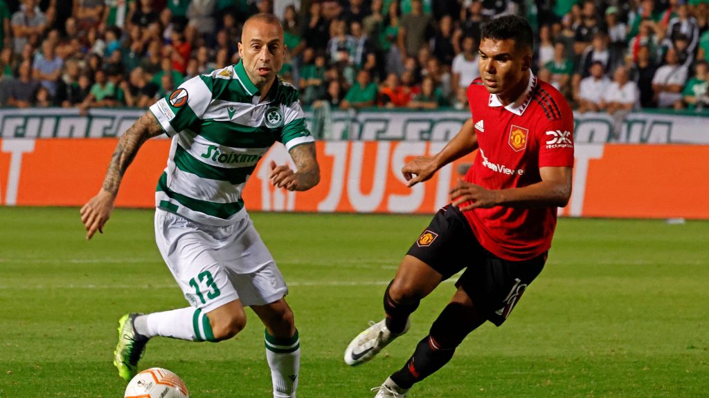 Có rất nhiều cầu thủ nổi tiếng đã khoác áo Omonia Có rất nhiều cầu thủ nổi tiếng đã khoác áo Omonia