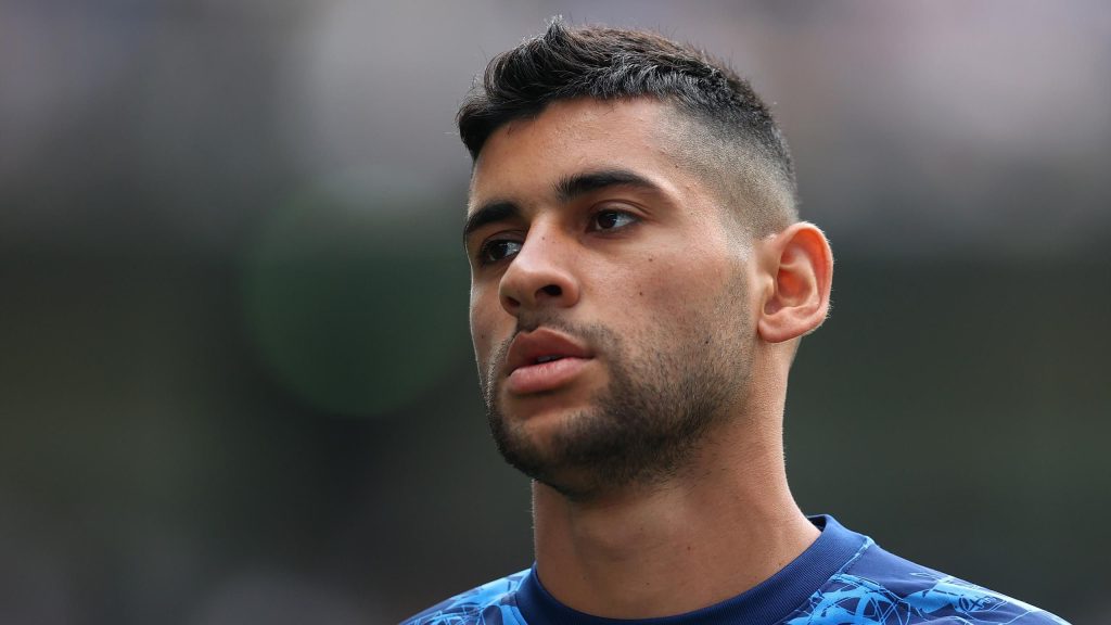 Cristian Romero là cầu thủ không thể thiếu trong đội hình Tottenham Cristian Romero là cầu thủ không thể thiếu trong đội hình Tottenham