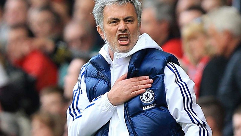 Có lẽ sai lầm lớn nhất của Mourinho là chưa thật sự tin tưởng De Bruyne Có lẽ sai lầm lớn nhất của Mourinho là chưa thật sự tin tưởng De Bruyne