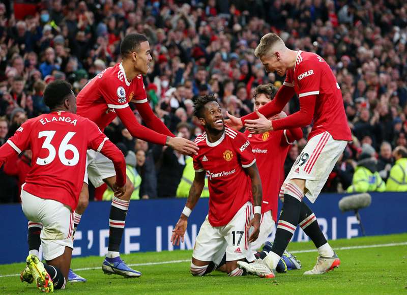 Manchester United là câu lạc bộ hàng đầu ở nước Anh cũng như châu Âu Manchester United là câu lạc bộ hàng đầu ở nước Anh cũng như châu Âu