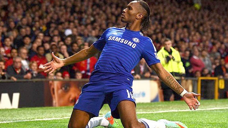 Cầu thủ Drogba có một sự nghiệp viên mãn với nhiều thành tích hàng đầu Cầu thủ Drogba có một sự nghiệp viên mãn với nhiều thành tích hàng đầu
