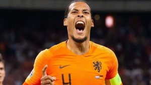 Cầu thủ Van Dijk, thủ lĩnh của The Kop và Hà Lan 6 Cầu thủ Van Dijk, thủ lĩnh của The Kop và Hà Lan