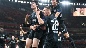 CLB Frankfurt, đội bóng làm nên lịch sử của Đức 3 CLB Frankfurt, đội bóng làm nên lịch sử của Đức