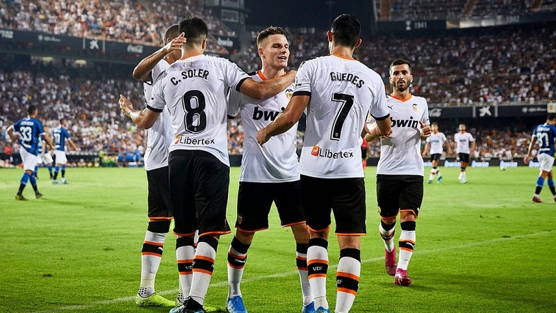 CLB Valencia là đội bóng nổi tiếng, tên tuổi tại La Liga CLB Valencia là đội bóng nổi tiếng, tên tuổi tại La Liga