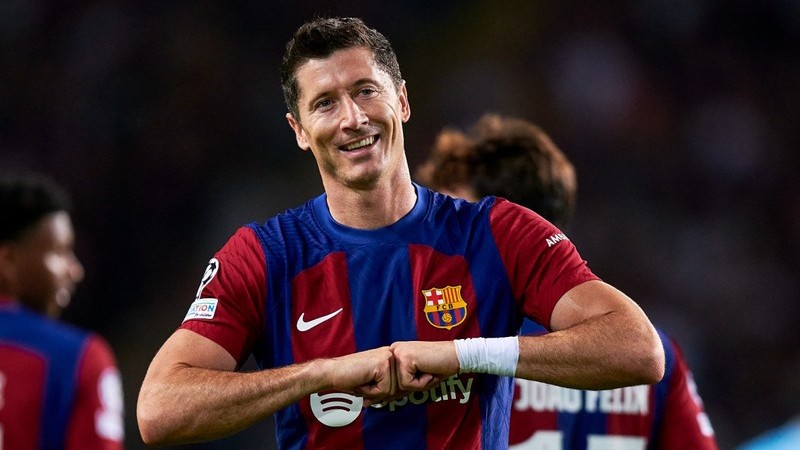 Hi vọng Lewandowski sẽ rực cháy trong mùa giải này Hi vọng Lewandowski sẽ rực cháy trong mùa giải này