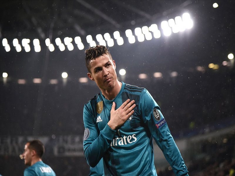 Ronaldo rời Real vì nhiều lý do Ronaldo rời Real vì nhiều lý do
