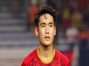 Cầu thủ Huỳnh Tấn Sinh - Sao mai đầy hứa hẹn của Việt Nam 4 Cầu thủ Huỳnh Tấn Sinh - Sao mai đầy hứa hẹn của Việt Nam