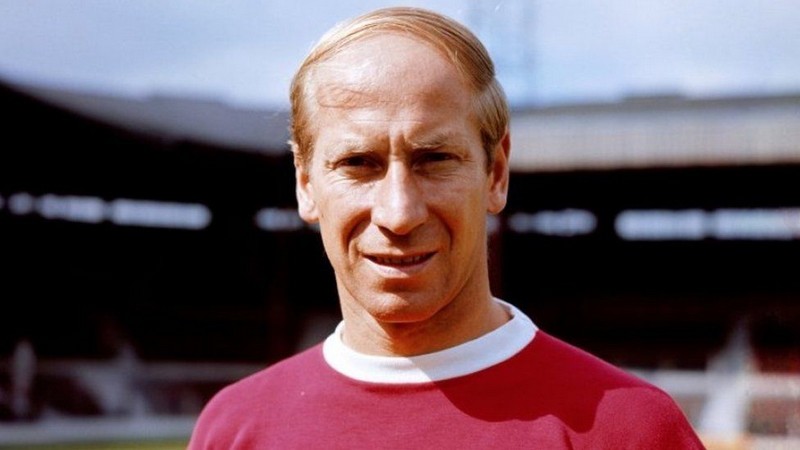 Và người tạo nên sự vĩ đại cho MU, Sir Bobby Charlton Và người tạo nên sự vĩ đại cho MU, Sir Bobby Charlton