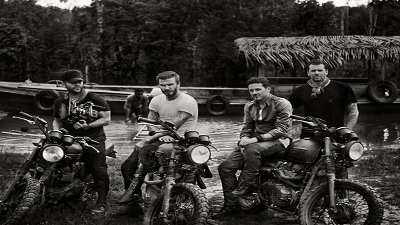 Cầu thủ Beckham tham gia rất nhiều các hoạt động, thậm chí cả đóng phim Cầu thủ Beckham tham gia rất nhiều các hoạt động, thậm chí cả đóng phim