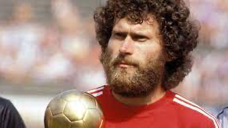 Và cả huyền thoại nước Đức, Paul Breitner Và cả huyền thoại nước Đức, Paul Breitner