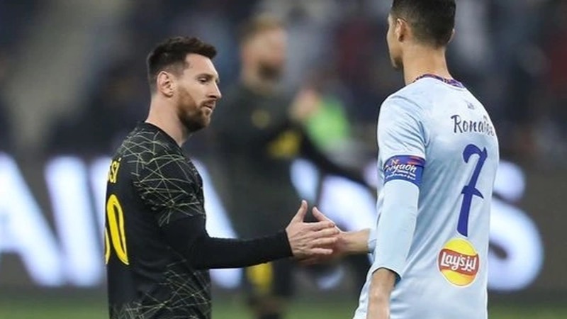 Cả Messi và Ronaldo đều là huyền thoại có xuất phát từ vị trí WF Cả Messi và Ronaldo đều là huyền thoại có xuất phát từ vị trí WF