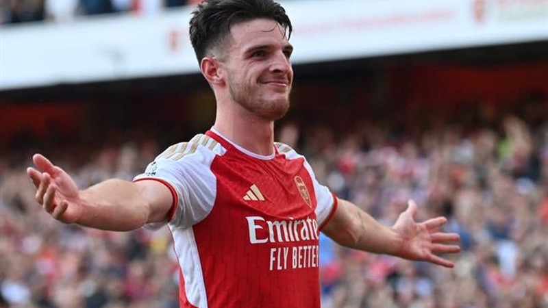 Bản hợp đồng lịch sử của Arsenal cũng chơi cực kỳ ấn tượng Bản hợp đồng lịch sử của Arsenal cũng chơi cực kỳ ấn tượng