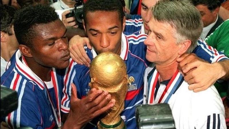 Thậm chí từng giành vô địch World Cup với Pháp Thậm chí từng giành vô địch World Cup với Pháp