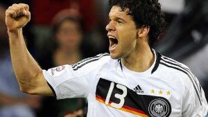 Cầu thủ Michael Ballack - Kẻ về nhì vĩ đại của làng túc cầu 9 Cầu thủ Michael Ballack - Kẻ về nhì vĩ đại của làng túc cầu