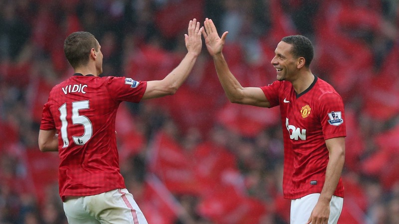 Vidic và Ferdinand đã tạo nên cặp trung vệ vĩ đại của lịch sử Vidic và Ferdinand đã tạo nên cặp trung vệ vĩ đại của lịch sử
