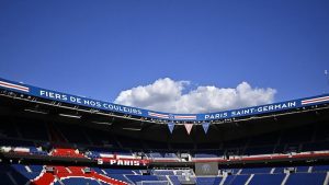 Sân vận động Parc des Princes - Công viên của các hoàng tử và ý nghĩa lịch sử 7 Sân vận động Parc des Princes - Công viên của các hoàng tử và ý nghĩa lịch sử
