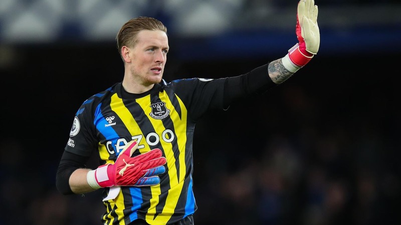 Hiện nay gắn liền với Everton Hiện nay gắn liền với Everton