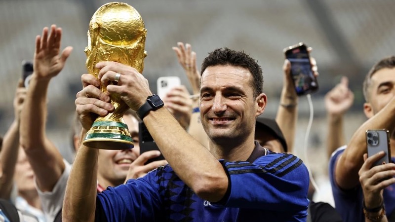 Huấn luyện viên Lionel Scaloni đã viết lên chức vô địch lịch sử với Argentina Huấn luyện viên Lionel Scaloni đã viết lên chức vô địch lịch sử với Argentina