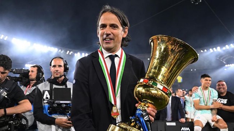 Huấn luyện viên Simone Inzaghi chắc chắn sẽ là một chiến lược gia đáng chú ý trong thời gian tới Huấn luyện viên Simone Inzaghi chắc chắn sẽ là một chiến lược gia đáng chú ý trong thời gian tới