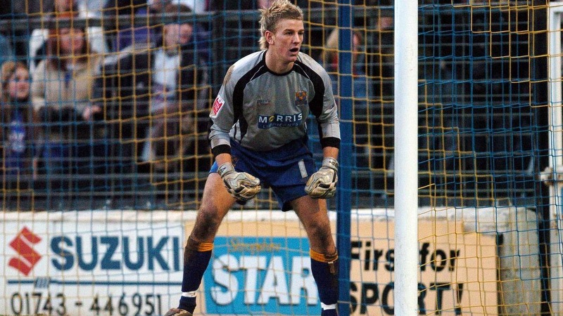 Thủ môn Joe Hart đã nổi danh với một câu lạc bộ nhỏ thu mon joe hart