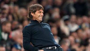 Huấn luyện viên Antonio Conte - Người đàn ông thịnh nộ trong bộ suit lịch lãm 8 Huấn luyện viên Antonio Conte - Người đàn ông thịnh nộ trong bộ suit lịch lãm