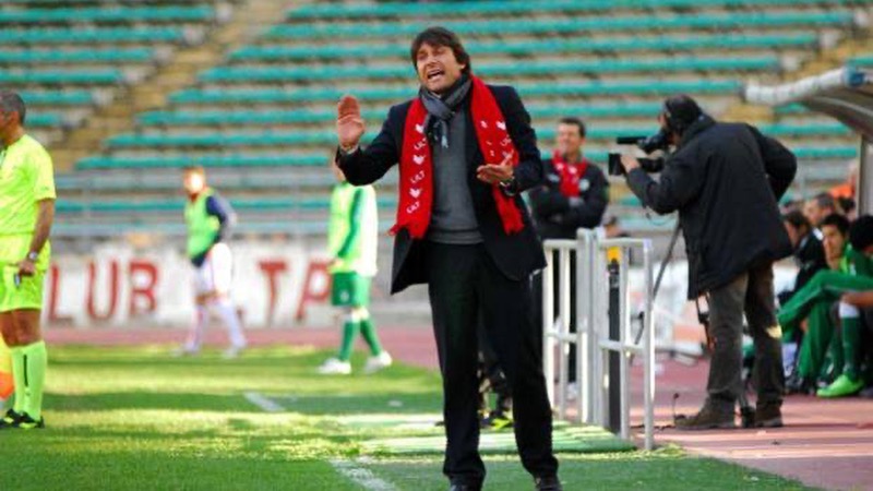 Huấn luyện viên Antonio Conte từng dẫn dắt nhiều đội bóng nước Ý Huấn luyện viên Antonio Conte từng dẫn dắt nhiều đội bóng nước Ý