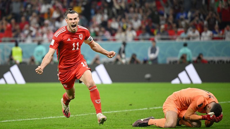 Cầu thủ Gareth Bale là cái tên vĩ đại của bóng đá quê hương mình Cầu thủ Gareth Bale là cái tên vĩ đại của bóng đá quê hương mình