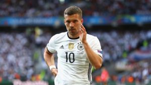 Cầu thủ Lukas Podolski - Cầu thủ tầm thường nhưng ông chủ có tiếng 5 Cầu thủ Lukas Podolski - Cầu thủ tầm thường nhưng ông chủ có tiếng