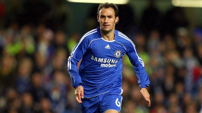 Rất nổi bật khi chơi bóng tại Chelsea Rất nổi bật khi chơi bóng tại Chelsea