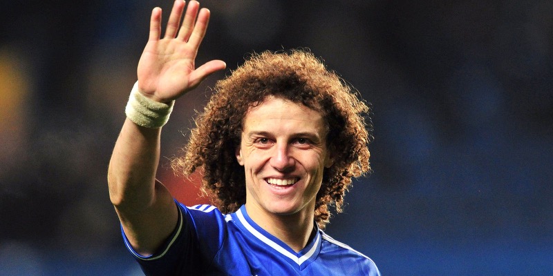 Cầu thủ David Luiz thực sự đã để lại rất nhiều ấn tượng với cá tính của mình Cầu thủ David Luiz thực sự đã để lại rất nhiều ấn tượng với cá tính của mình