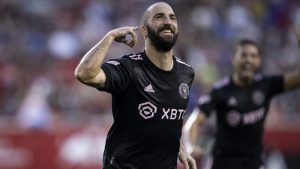 Cầu thủ Gonzalo Higuain - Cả sự nghiệp đánh mất chỉ vì khoảnh khắc tồi tệ 4 Cầu thủ Gonzalo Higuain - Cả sự nghiệp đánh mất chỉ vì khoảnh khắc tồi tệ