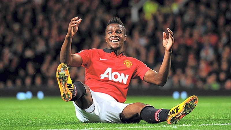 Cầu thủ Wilfried Zaha từng được coi là tương lai của MU Cầu thủ Wilfried Zaha từng được coi là tương lai của MU