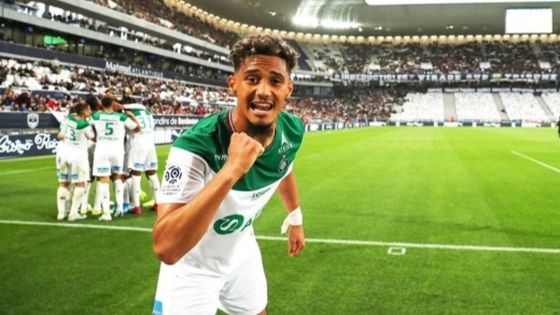 Cầu thủ William Saliba đã nhanh chóng được công nhận tài năng của mình Cầu thủ William Saliba đã nhanh chóng được công nhận tài năng của mình