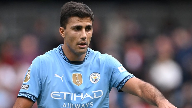 Chính cầu thủ Rodri mới là cái tên quan trọng nhất của Man City Chính cầu thủ Rodri mới là cái tên quan trọng nhất của Man City