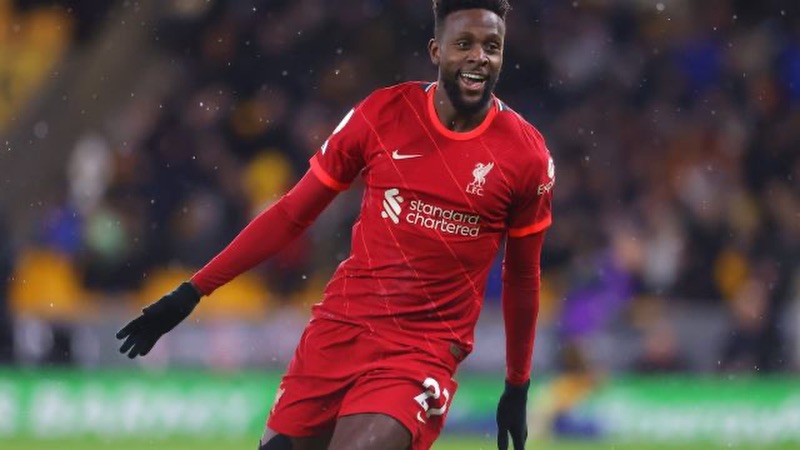 Sau đó là khoảng thời gian dài chơi cho Liverpool Sau đó là khoảng thời gian dài chơi cho Liverpool