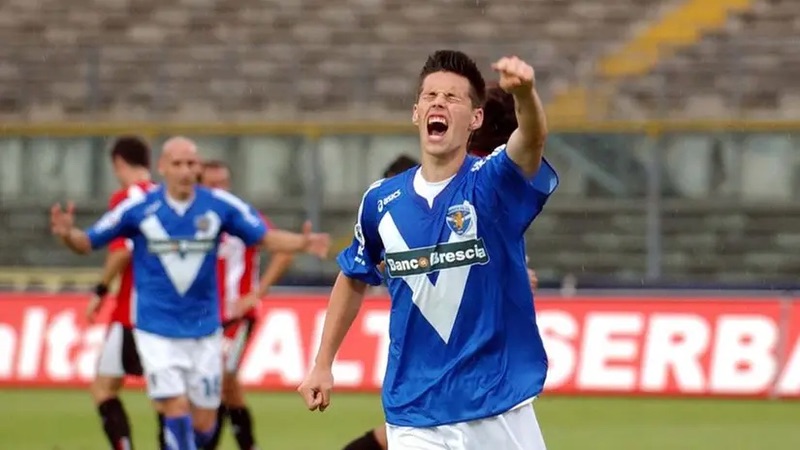 Cầu thủ Marek Hamsik đã trưởng thành với những đội bóng nhỏ Cầu thủ Marek Hamsik đã trưởng thành với những đội bóng nhỏ