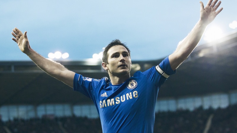 Một tượng đài không tuổi tại Stamford Bridge Một tượng đài không tuổi tại Stamford Bridge