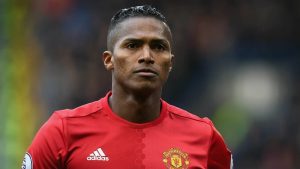 Cầu thủ Antonio Valencia - Những bước chạy mẫu mực trở thành biểu tượng 3 Cầu thủ Antonio Valencia - Những bước chạy mẫu mực trở thành biểu tượng