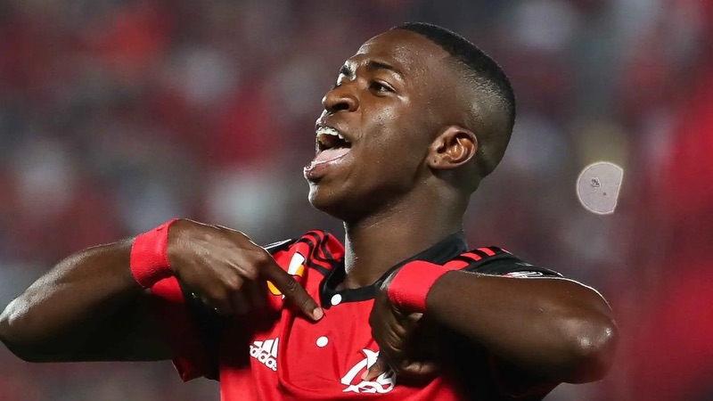 Cầu thủ Vinicius Junior cũng từng chơi bóng tại quê hương Cầu thủ Vinicius Junior cũng từng chơi bóng tại quê hương