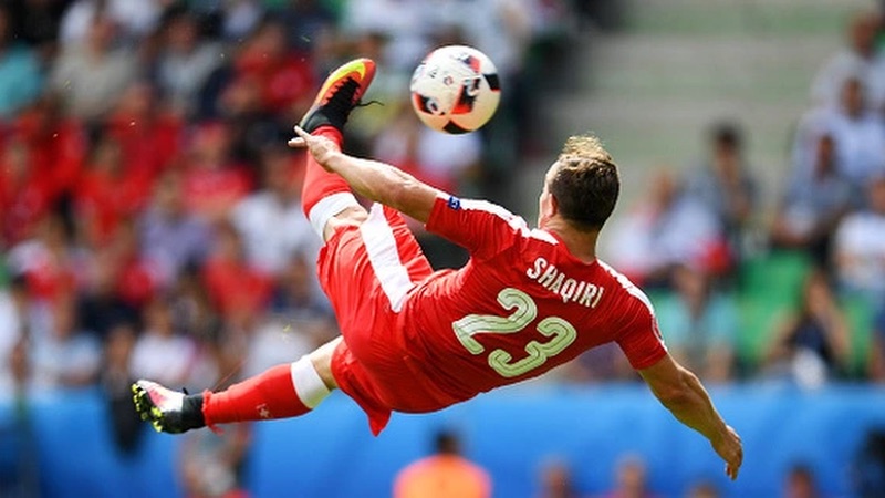 Nhắc đến cầu thủ Xherdan Shaqiri chắc chắn là sẽ nói về những siêu phẩm Nhắc đến cầu thủ Xherdan Shaqiri chắc chắn là sẽ nói về những siêu phẩm