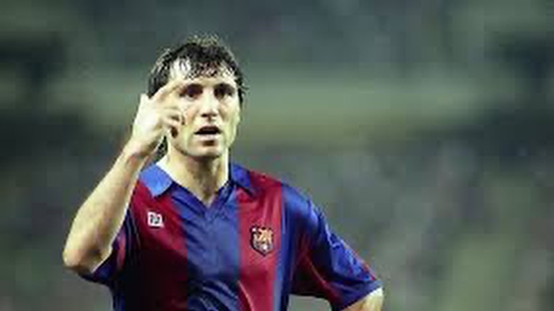 Stoichkov cũng là một chân sút khét tiếng trong lịch sử của Barca Stoichkov cũng là một chân sút khét tiếng trong lịch sử của Barca